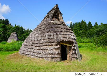 縄文時代の家、津南町、新潟県、日本 縄文時代の家、津南町、新潟県、日本 58614879