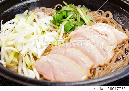 おいしい鴨南蛮そば 58617725