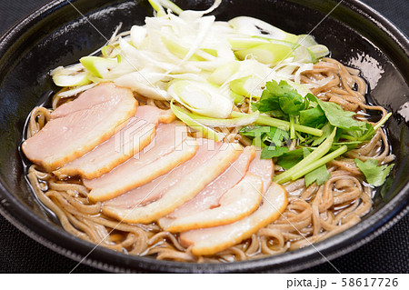 おいしい鴨南蛮そば 58617726