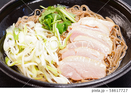 おいしい鴨南蛮そば 58617727