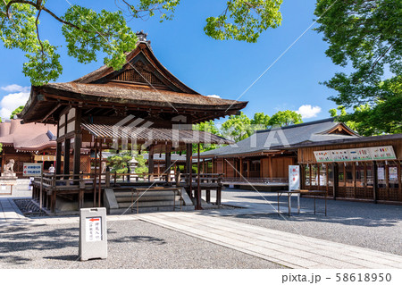 拝殿 京都 城南宮 58618950