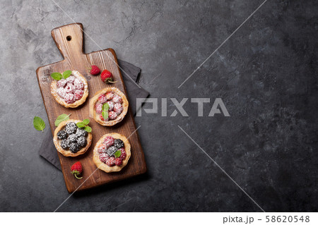 Set of cakes with berries Set of cakes with berries 58620548