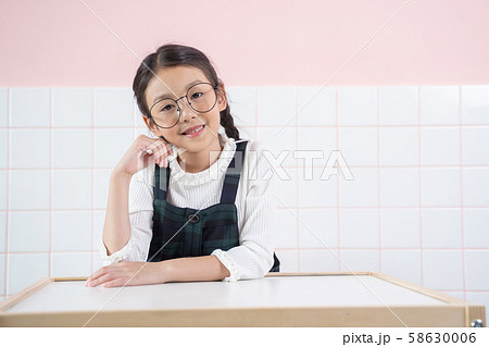 子供　ライフスタイル　学習 58630006