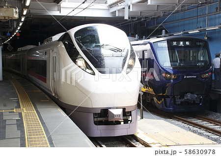 品川駅に姿を現した埼京線直通の相鉄12000系 品川駅に姿を現した埼京線直通の相鉄12000系 58630978