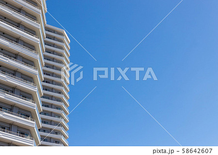 横浜のタワーマンション(高層マンション) 横浜のタワーマンション(高層マンション) 58642607