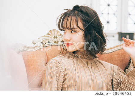 ヘアスタイルイメージ　　シースルーバング 58646452