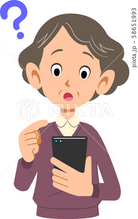 携帯電話を操作するシニアの女性の疑問 携帯電話を操作するシニアの女性の疑問 58651993