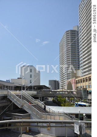 【大阪府】高槻駅前の都市風景 【大阪府】高槻駅前の都市風景 58661928