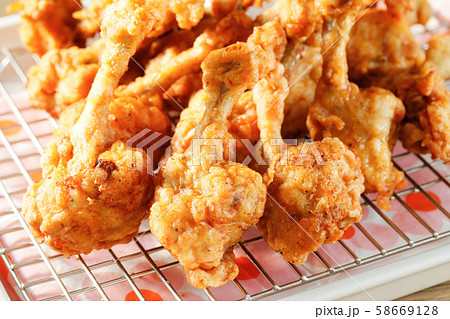 フライドチキン フライドチキン 58669128