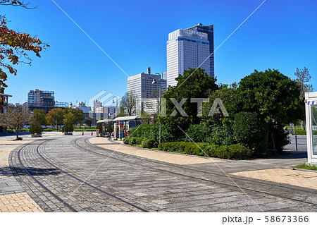横浜 赤レンガパークの鉄道レール 横浜 赤レンガパークの鉄道レール 58673366