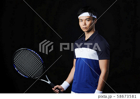 テニス　テニスプレイヤー　男性 58673581