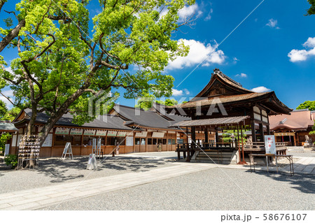 拝殿 京都 城南宮 58676107