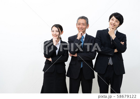 ビジネス　グループ 58679122