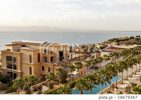 ヨルダンから望む死海 ヨルダンから望む死海 58679367