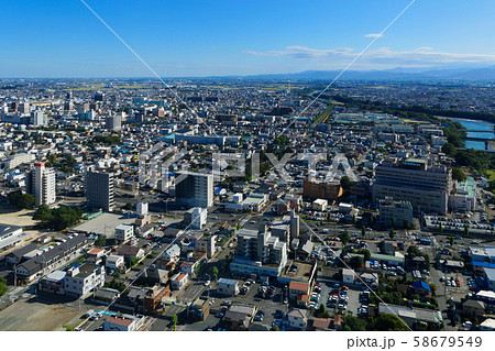 群馬県庁 展望ホールより群馬中央病院方面の街並みを望む 群馬県庁 展望ホールより群馬中央病院方面の街並みを望む 58679549