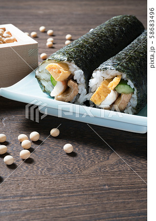 恵方巻 恵方巻 58683496