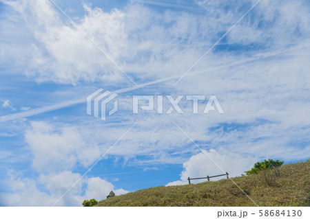 梶ヶ森の青空 58684130