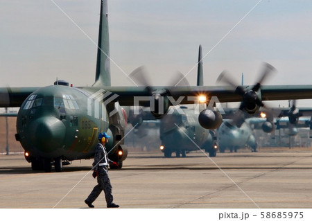 C-130 Hercules elephant walk C-130 Hercules elephant walk 58685975