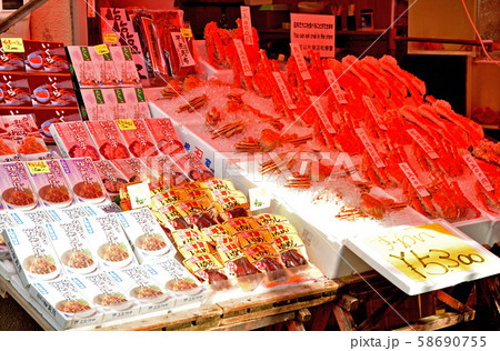 函館散歩:函館朝市 函館散歩:函館朝市 58690755