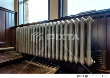 セントラルヒーティング セントラルヒーティング 58692198