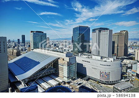 大阪梅田 阪急グランドビルから見るJR大阪駅周辺 58694138