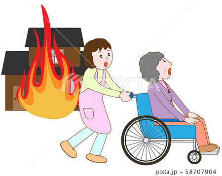 災害に避難する車いすの高齢者 災害に避難する車いすの高齢者 58707904