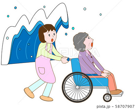災害に避難する車いすの高齢者 58707907