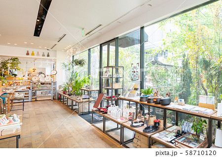 ショッピングモール インテリアイメージ ショッピングモール インテリアイメージ 58710120