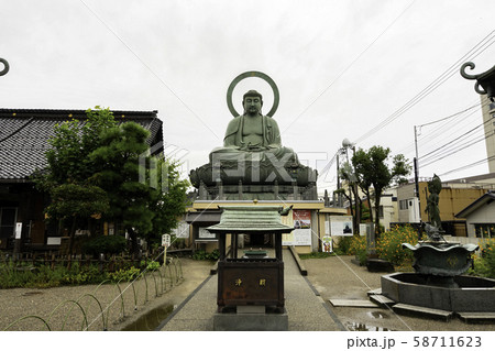 高岡大仏　富山県高岡市 58711623