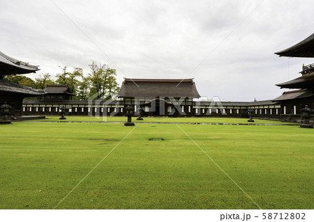瑞龍寺　大庫裏　富山県高岡市 58712802