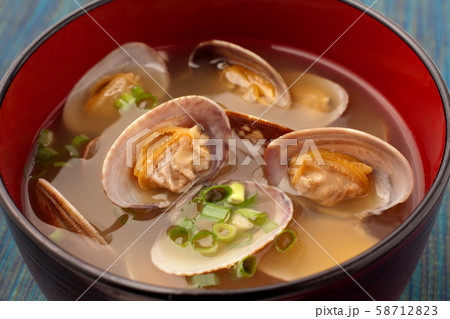 あさりの味噌汁 58712823