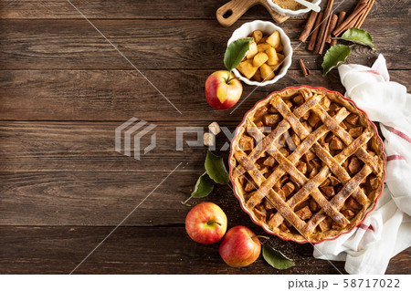 Apple pie. Traditional american apple pie 58717022