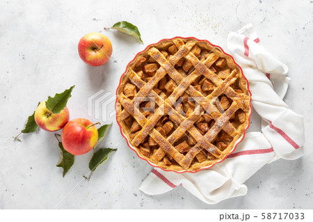 Apple pie. Traditional american apple pie 58717033