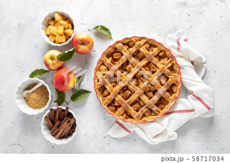 Apple pie. Traditional american apple pie Apple pie. Traditional american apple pie 58717034