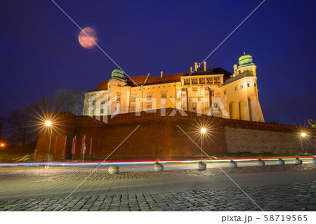 The Royal Wawel Castle in Krakow at night, Poland 58719565