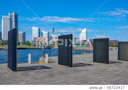 横浜港 58722417