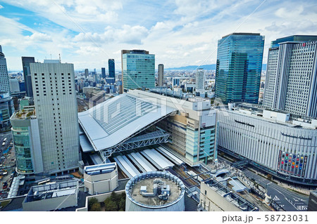 大阪梅田 阪急グランドビルから見るJR大阪駅周辺 58723031