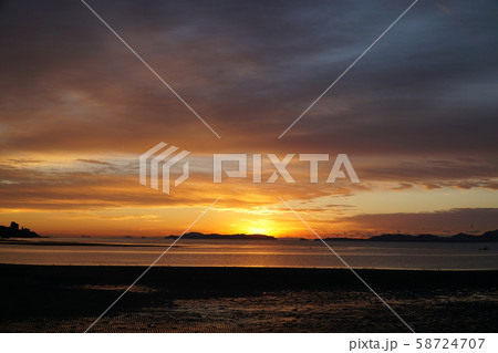 赤穂　千種川河口付近　日の出 58724707