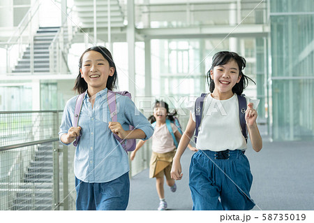 小学生 学校 スクールライフイメージ 小学生 学校 スクールライフイメージ 58735019
