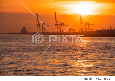 大阪 天保山の夕景 大阪 天保山の夕景 58736531