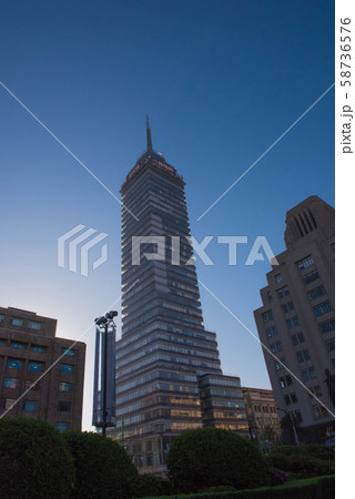 メキシコシティ 早朝 メキシコシティ 早朝 58736576