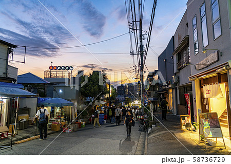 【東京都】谷中銀座商店街　谷根千 58736729
