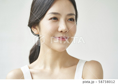 女性 ビューティー スキンケア 女性 ビューティー スキンケア 58738012