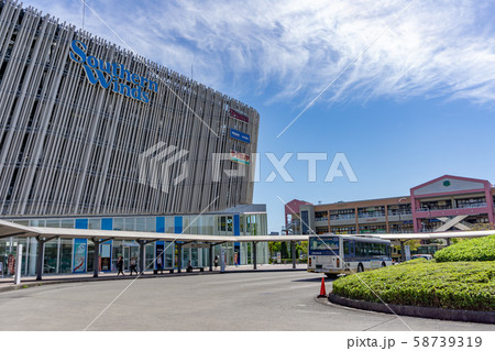 駅前風景　南大沢駅 58739319