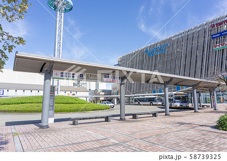 駅前風景　南大沢駅 58739325