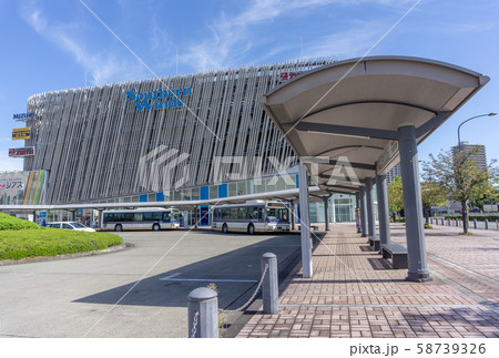 駅前風景　南大沢駅 58739326