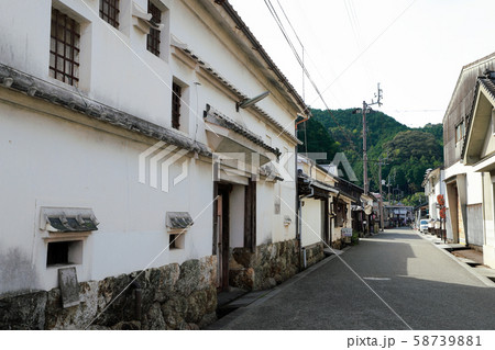 佐川町 58739881