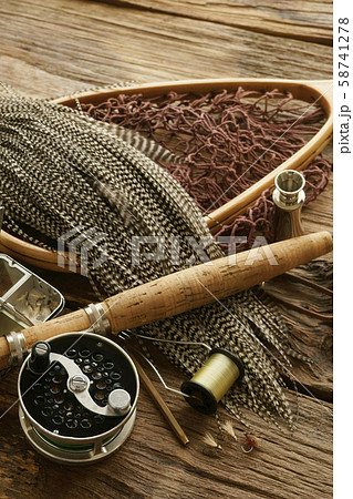 フライフィッシング 58741278