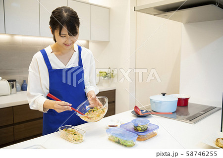 家事代行　料理　作り置き 58746255