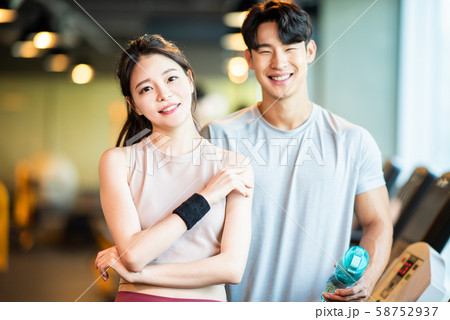 男女 スポーツトレーナー 男女 スポーツトレーナー 58752937